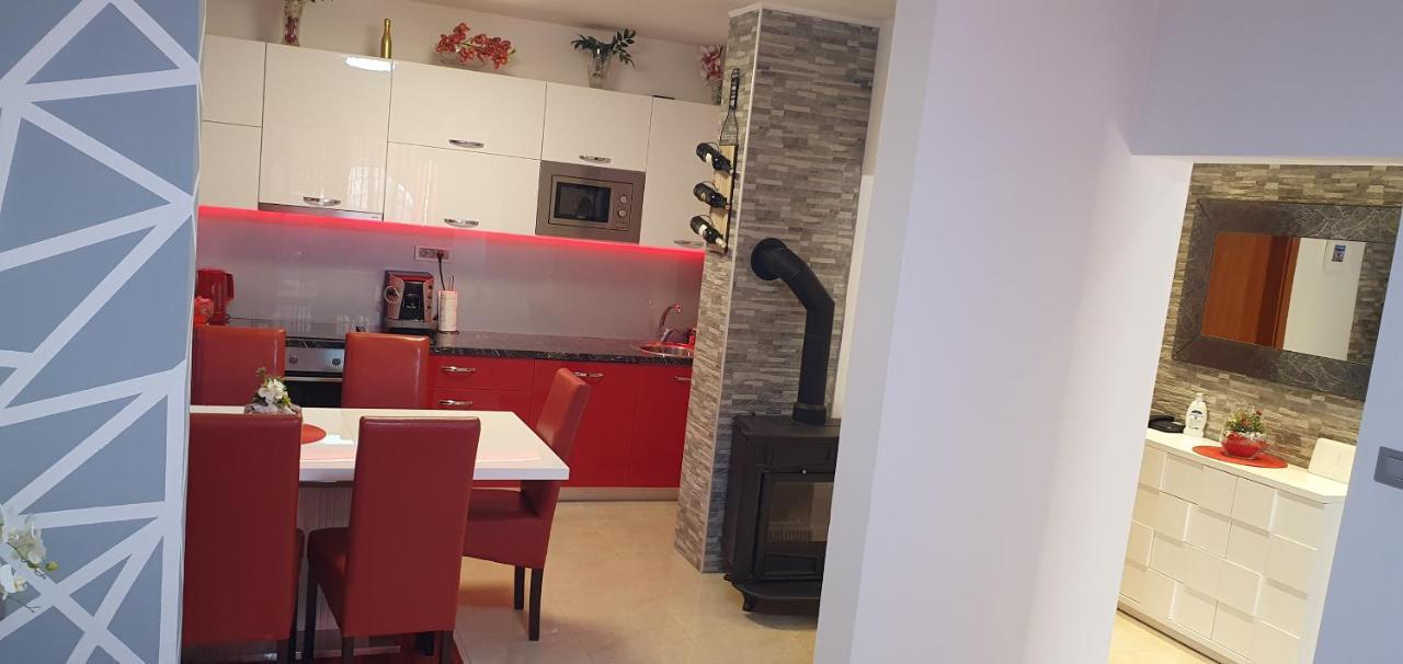 Holiday Home Jass Near Makarska Zagvozd Exterior foto